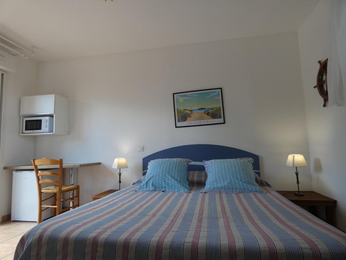 Chambres D'Hotes La Gardie Виас Екстериор снимка