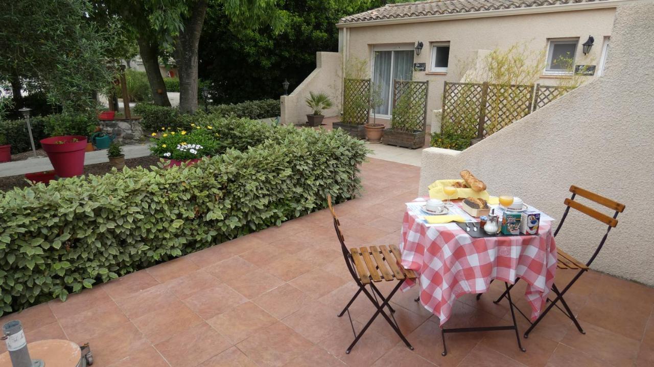 Chambres D'Hotes La Gardie Виас Екстериор снимка