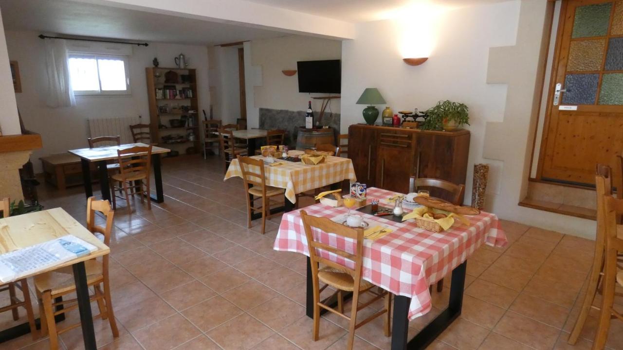 Chambres D'Hotes La Gardie Виас Екстериор снимка